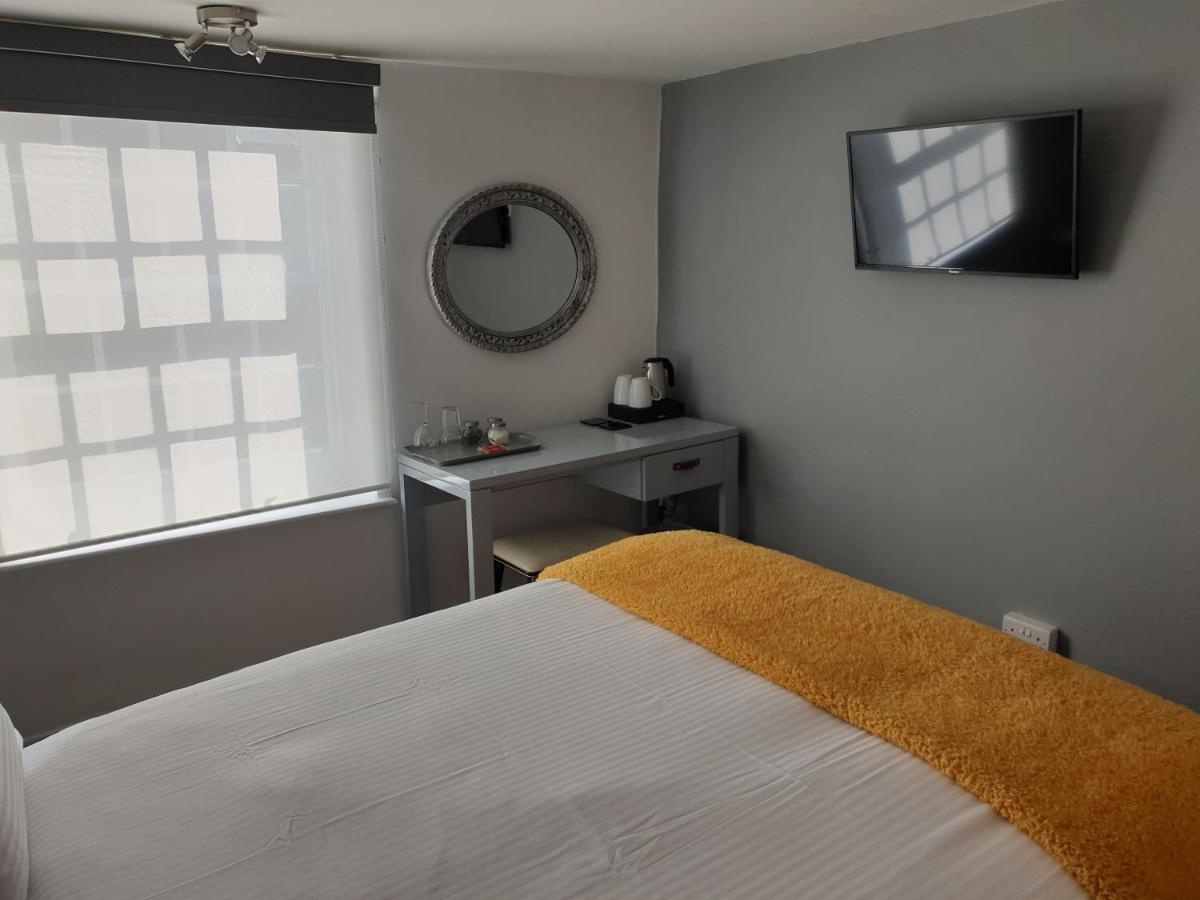 Carpenters Arms Hotel Boston Bagian luar foto