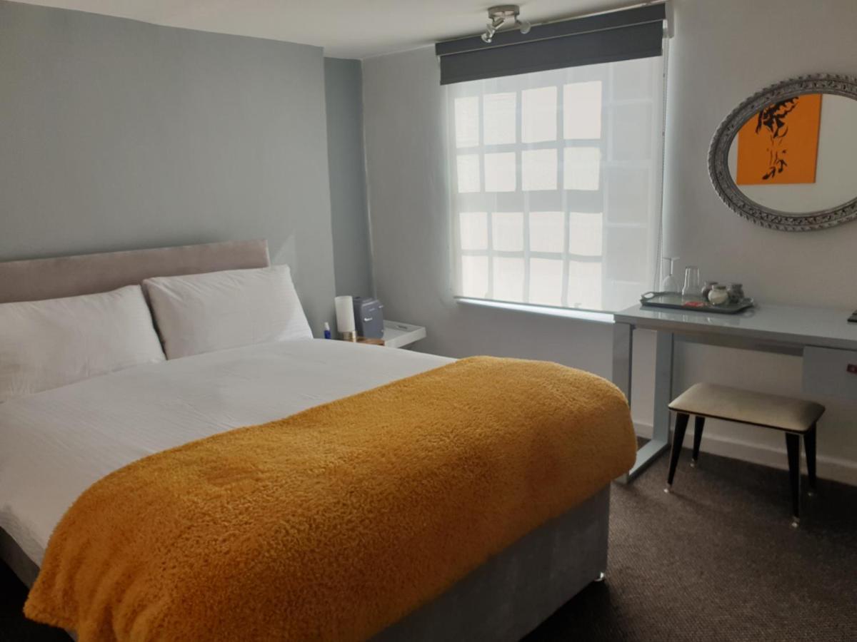 Carpenters Arms Hotel Boston Bagian luar foto